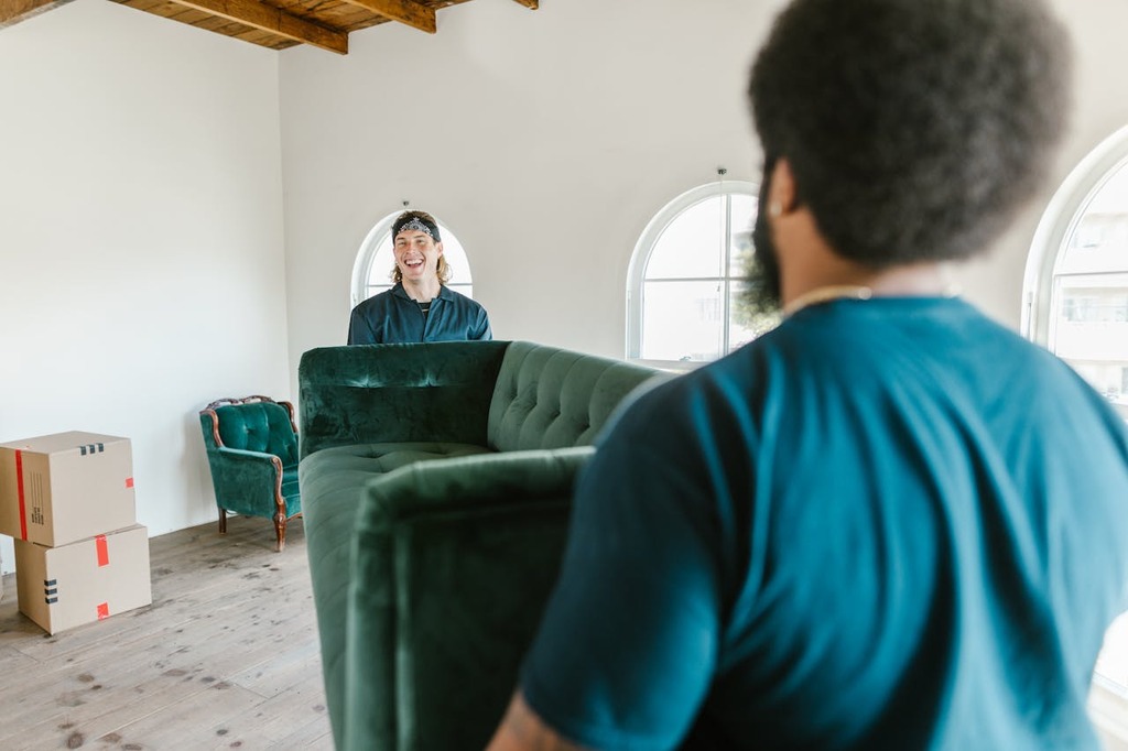 Кошмарът на преместването и мебелите