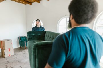 Кошмарът на преместването и мебелите